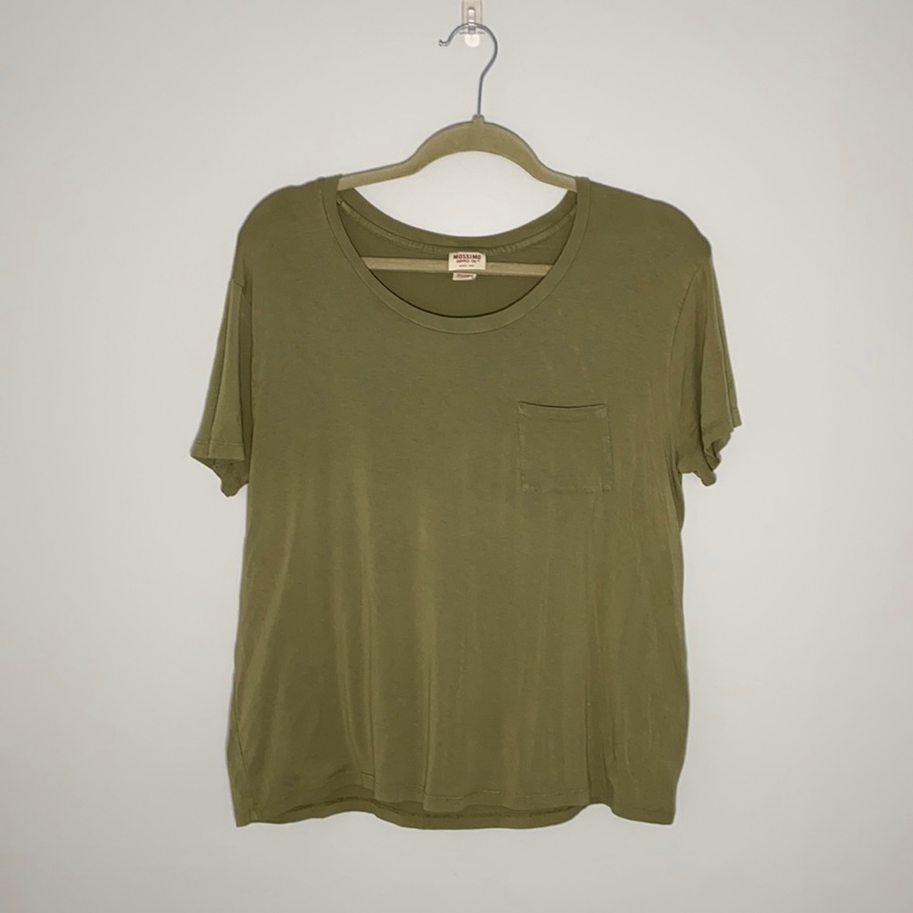 Green Mossimo T-shirt
